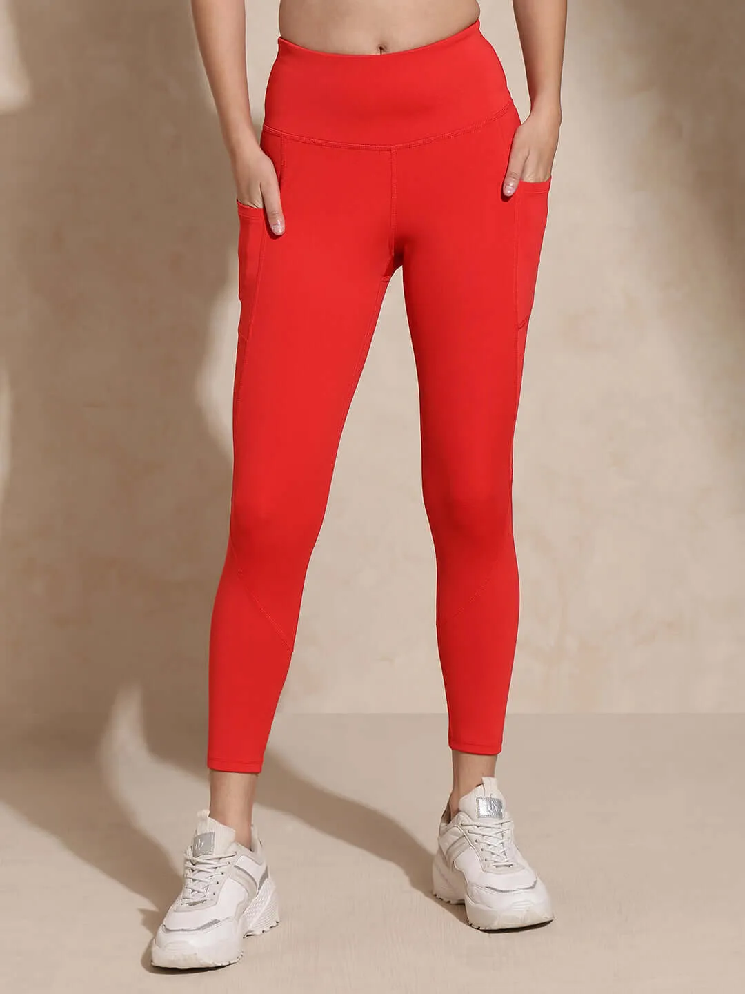 Aura Leggings Red