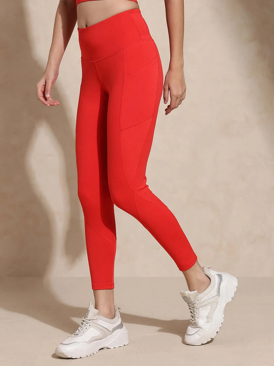 Aura Leggings Red