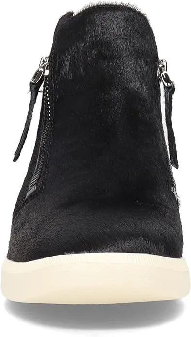 Cat and Jack Women's Ankle High Top with Zip Boot