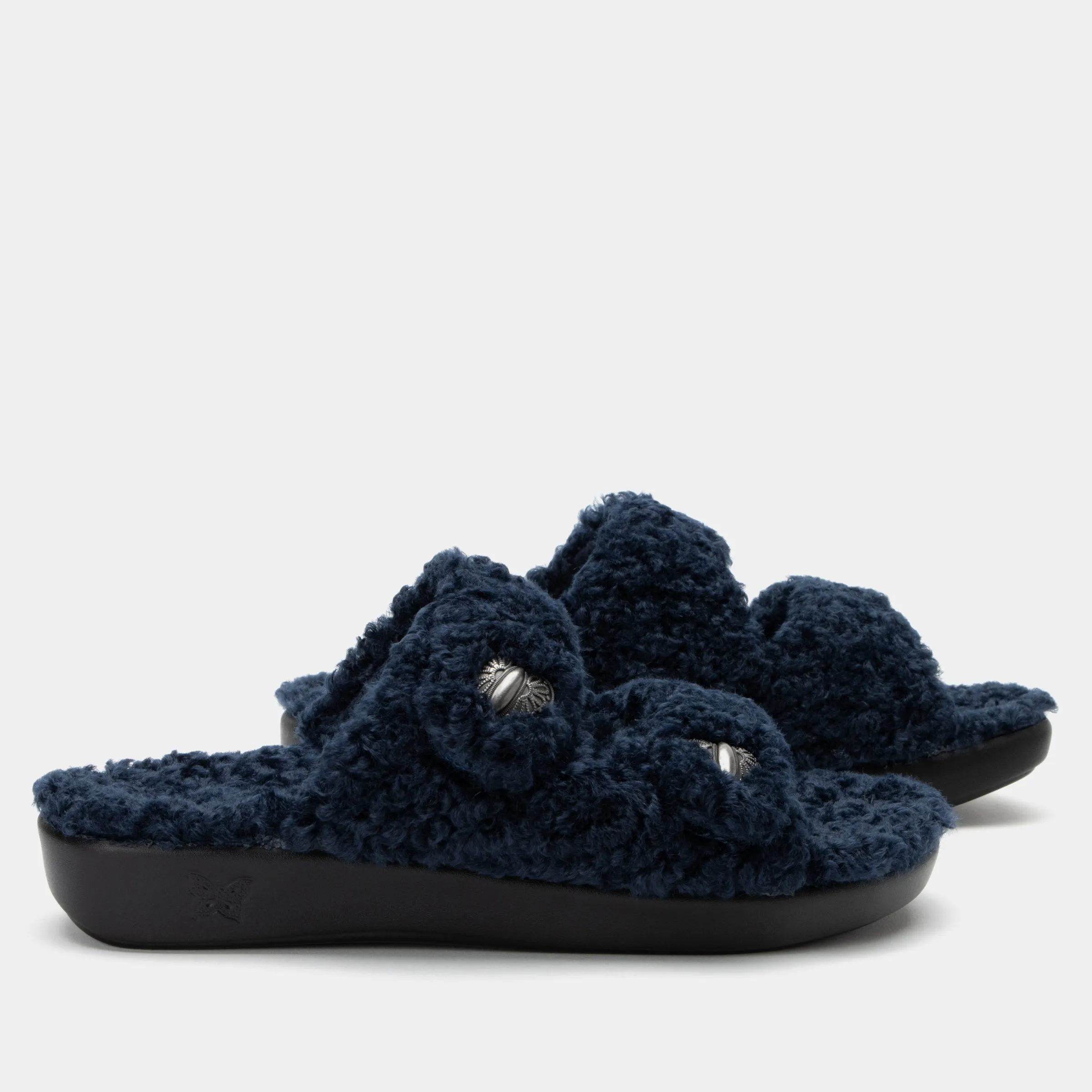 Chillery Sapphire Slipper