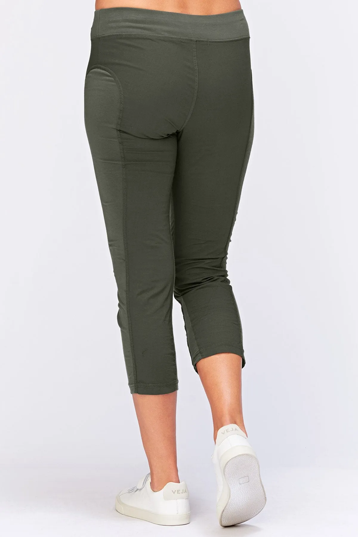 Jetter Crop Legging