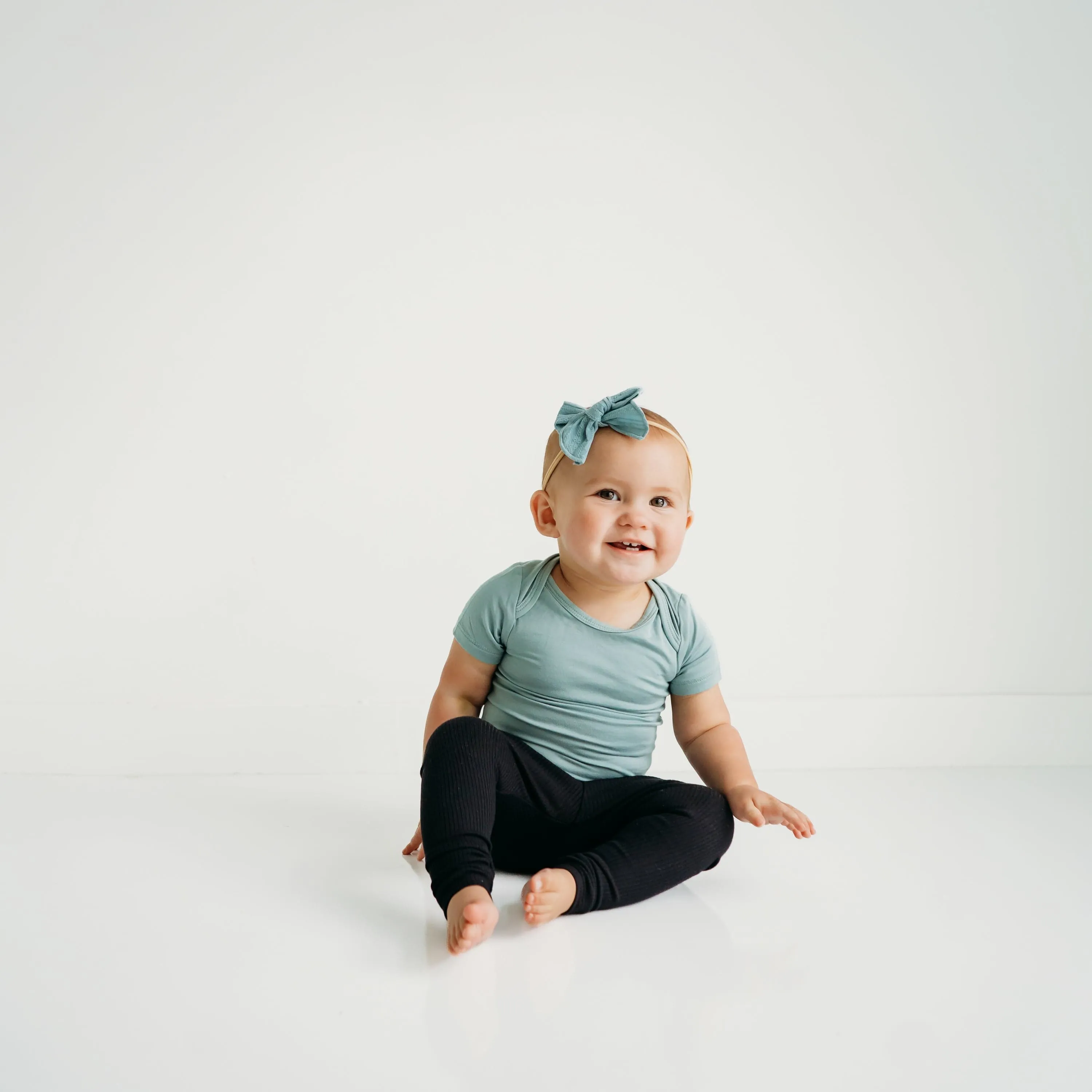 Ribbed Leggings in Midnight